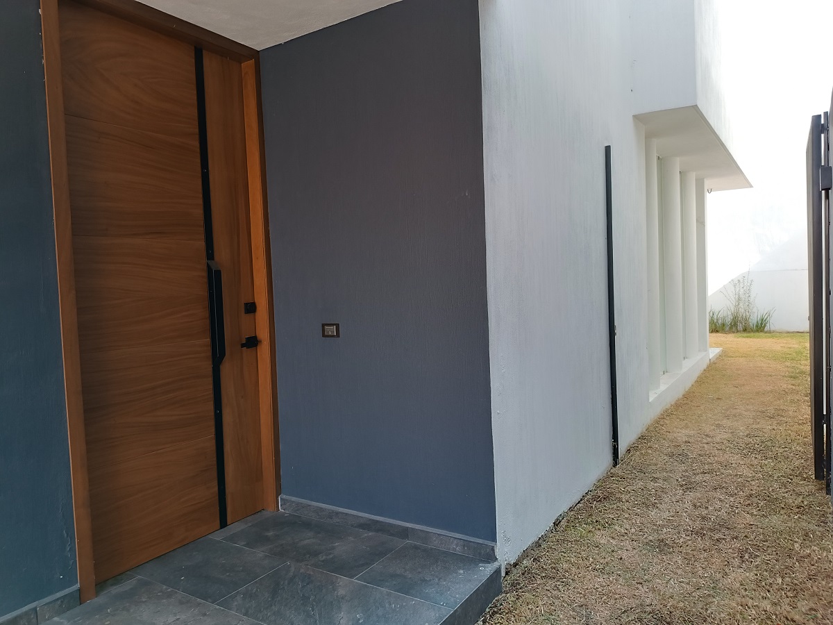 Gallery image 2