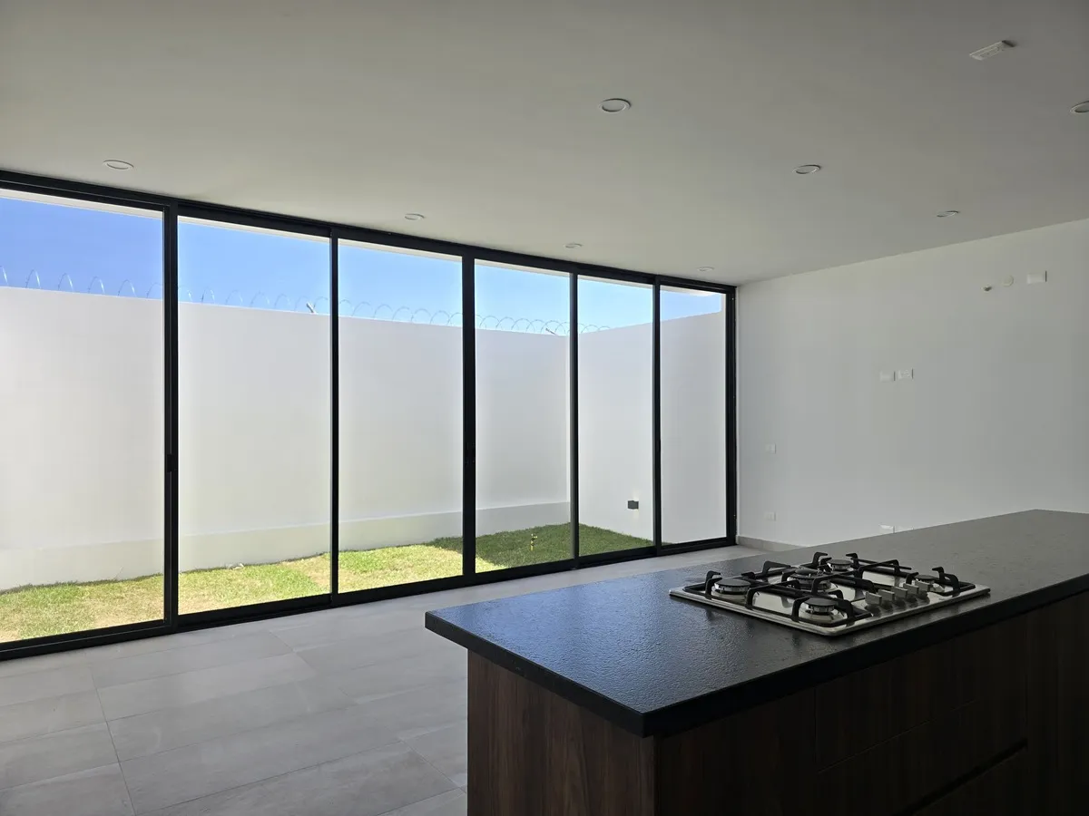Gallery image 3