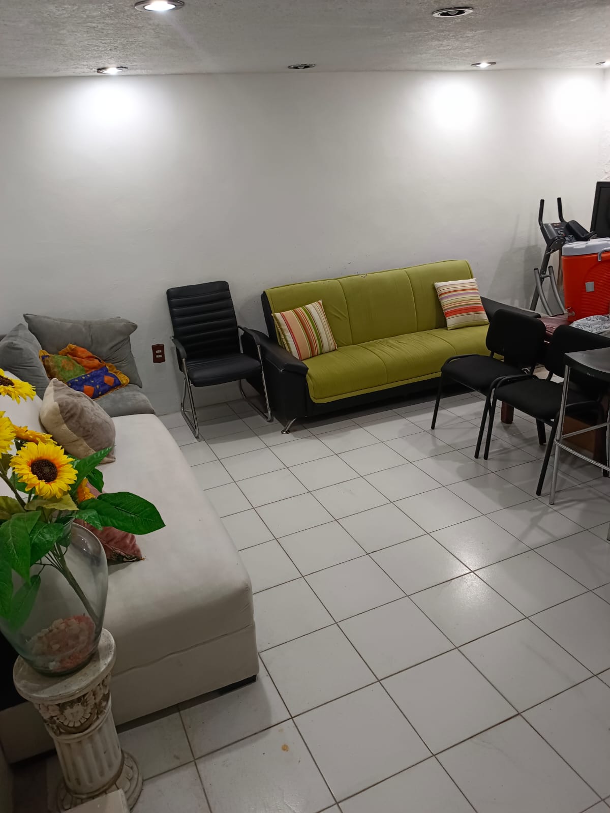 Gallery image 1