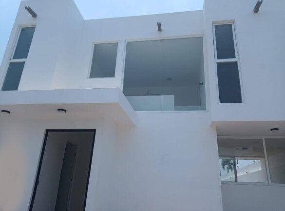 Gallery image 1