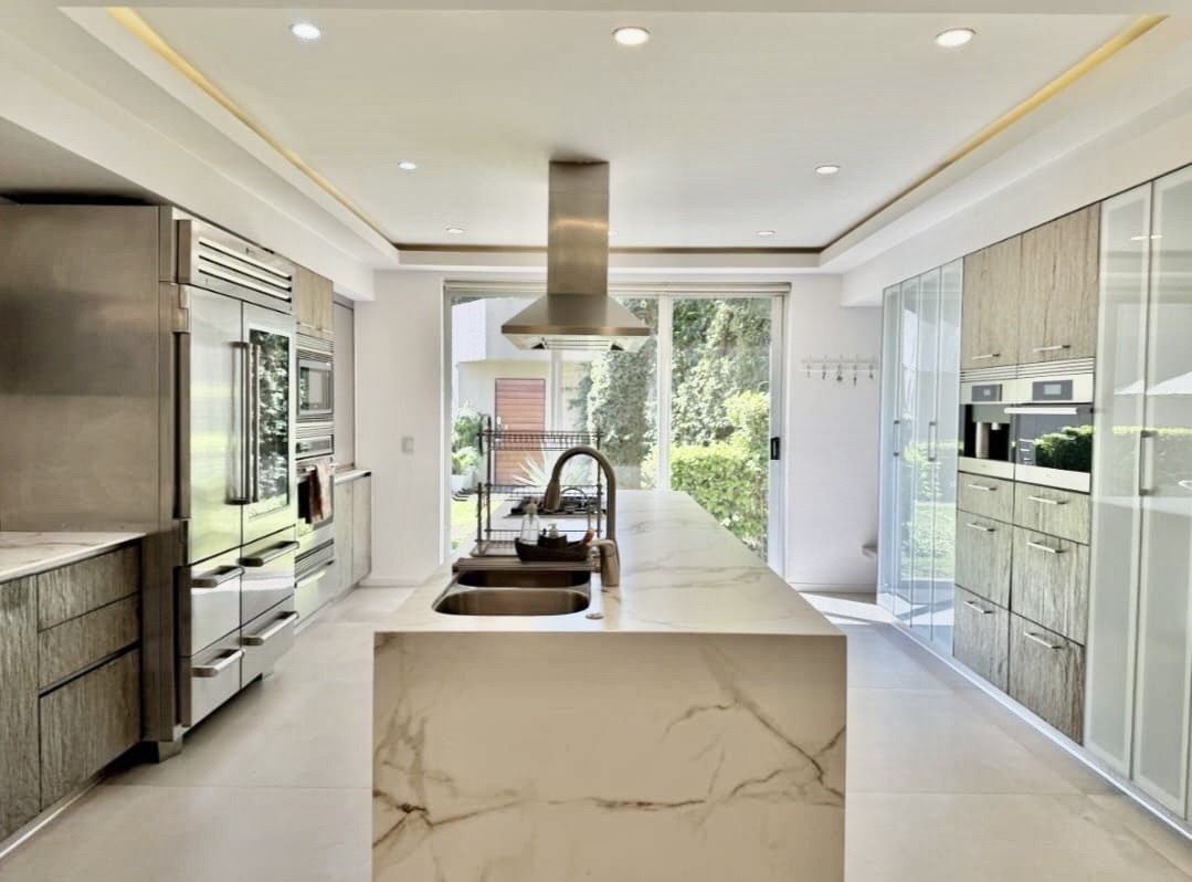 Gallery image 1