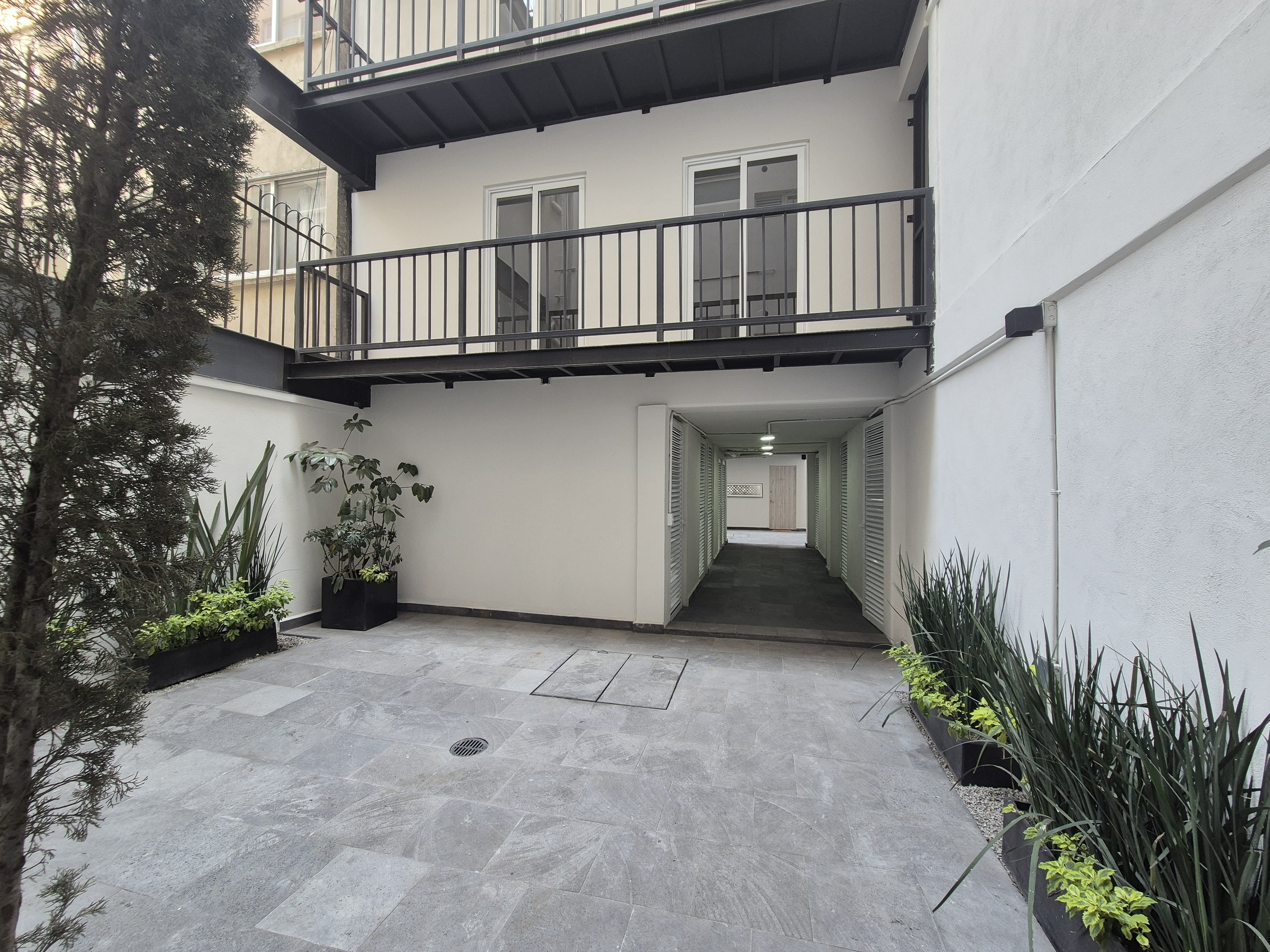 Gallery image 1