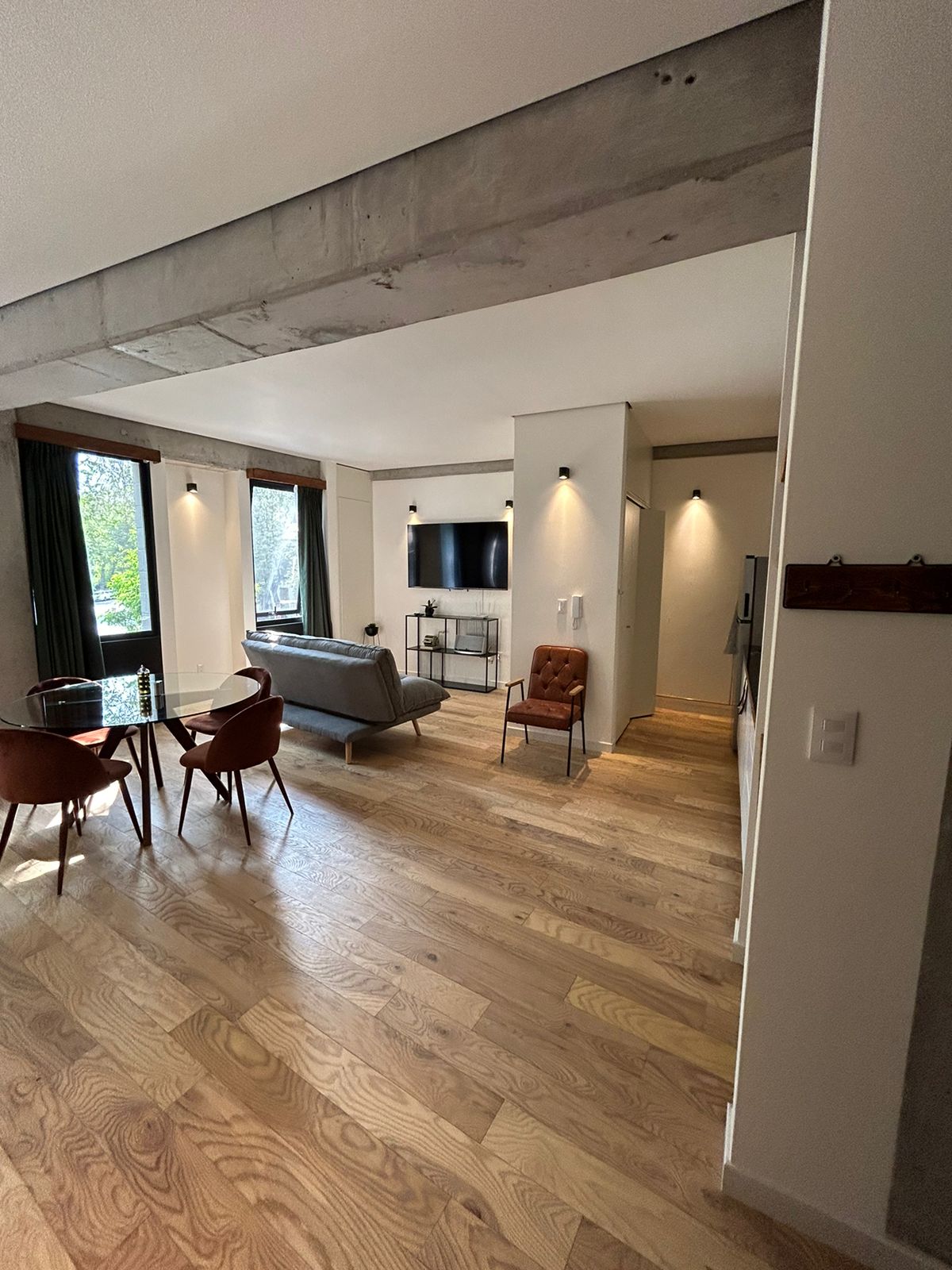 Gallery image 3