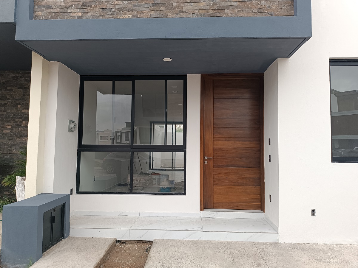 Gallery image 2