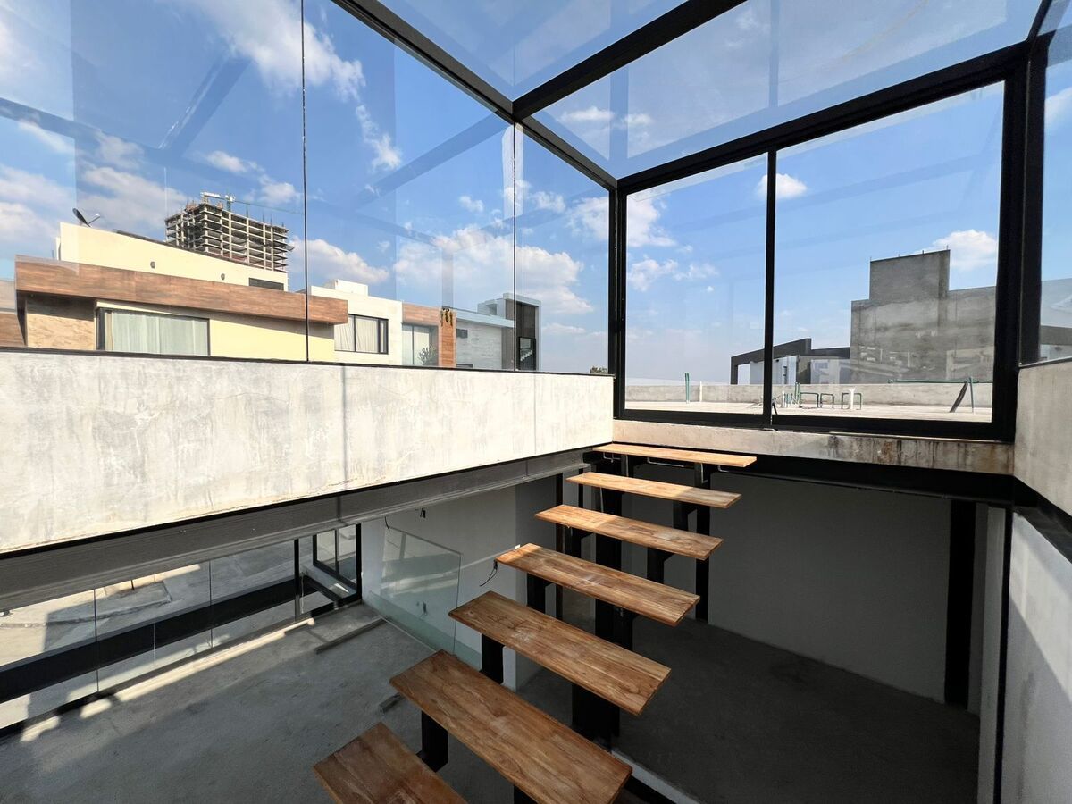 Gallery image 3