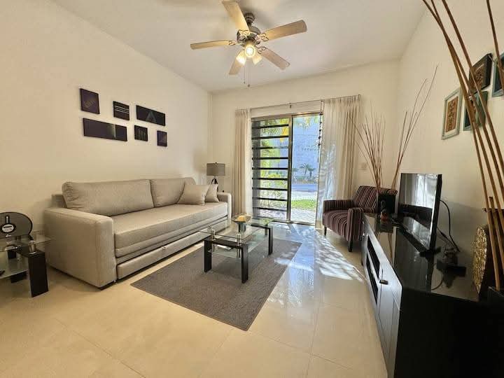 Gallery image 1