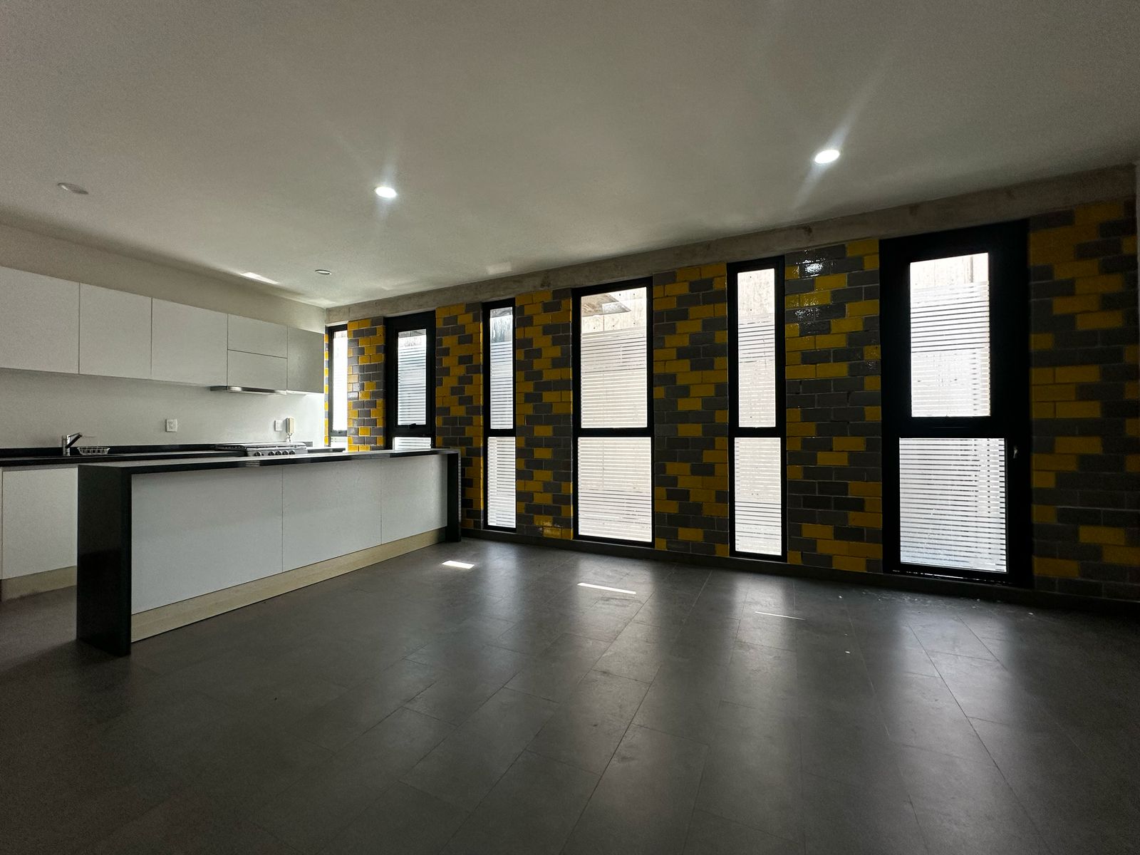 Gallery image 1