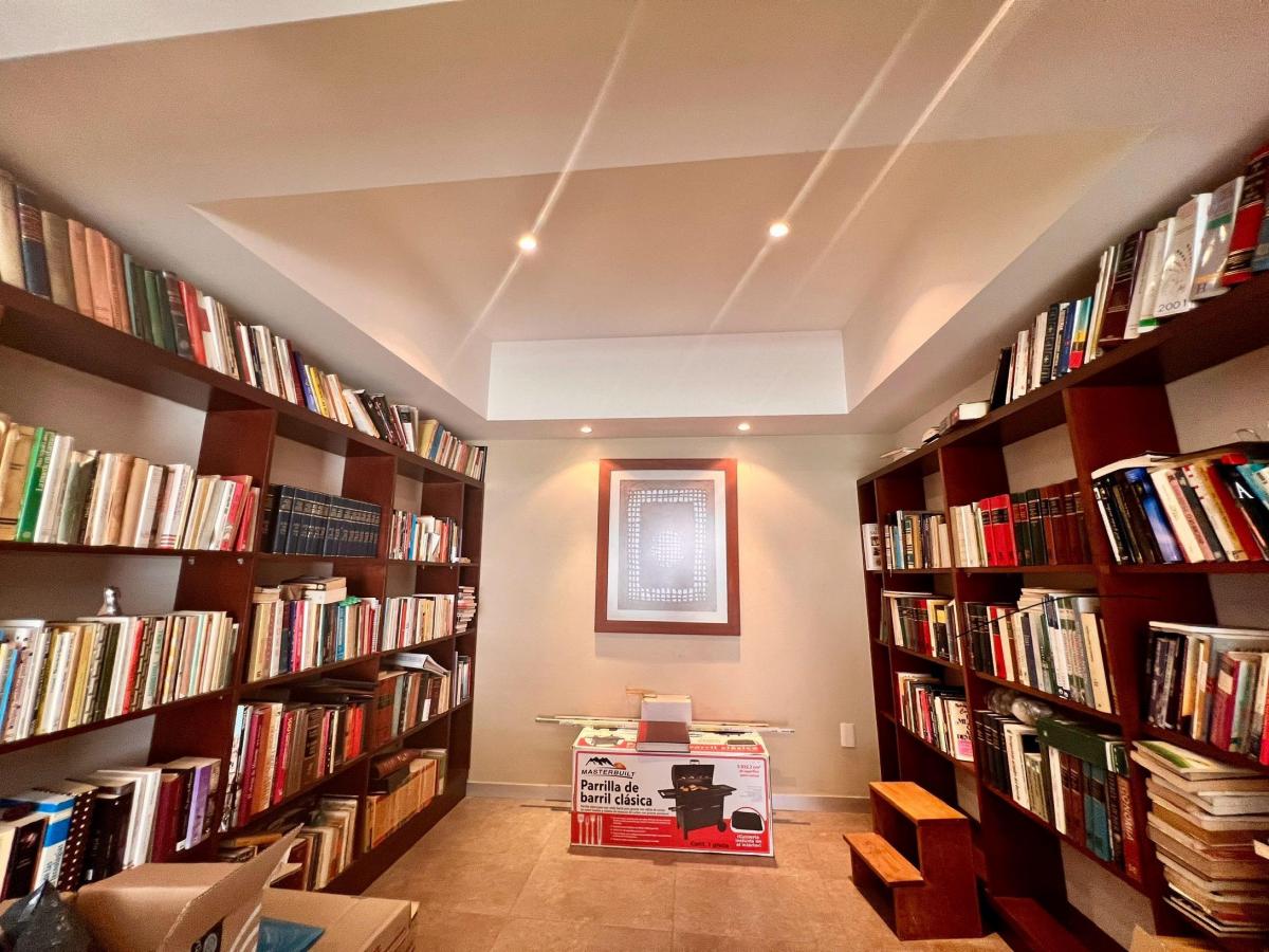 Gallery image 2