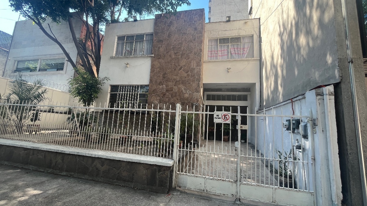 Gallery image 1