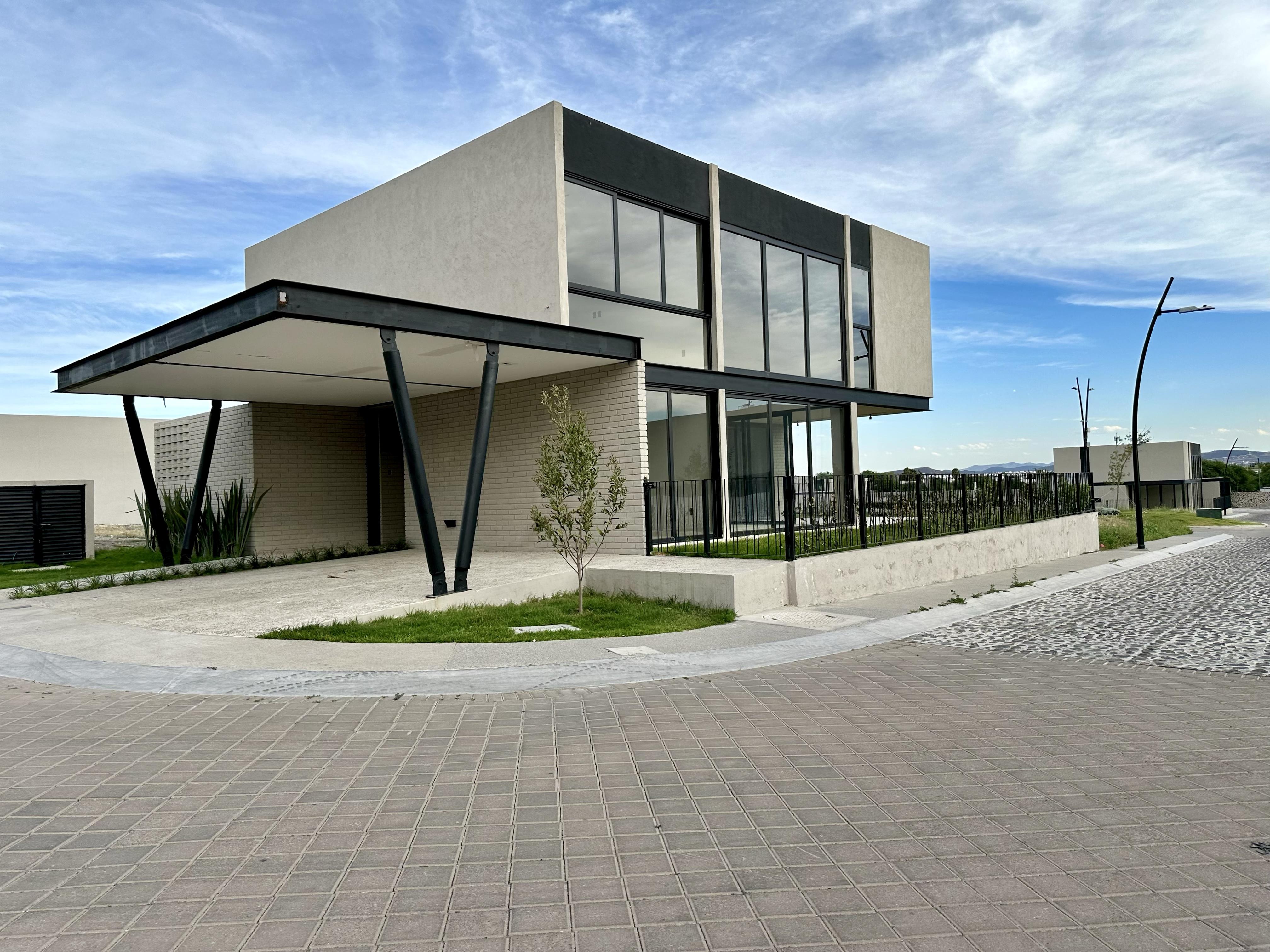 Gallery image 1
