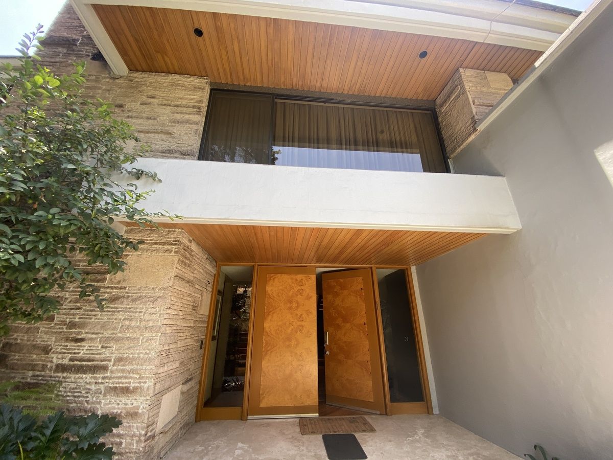 Gallery image 1