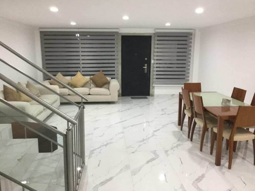 Gallery image 1