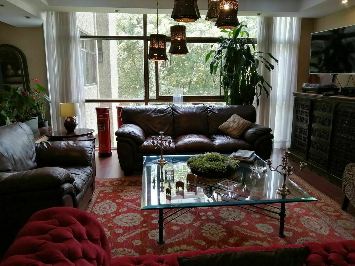 Gallery image 1