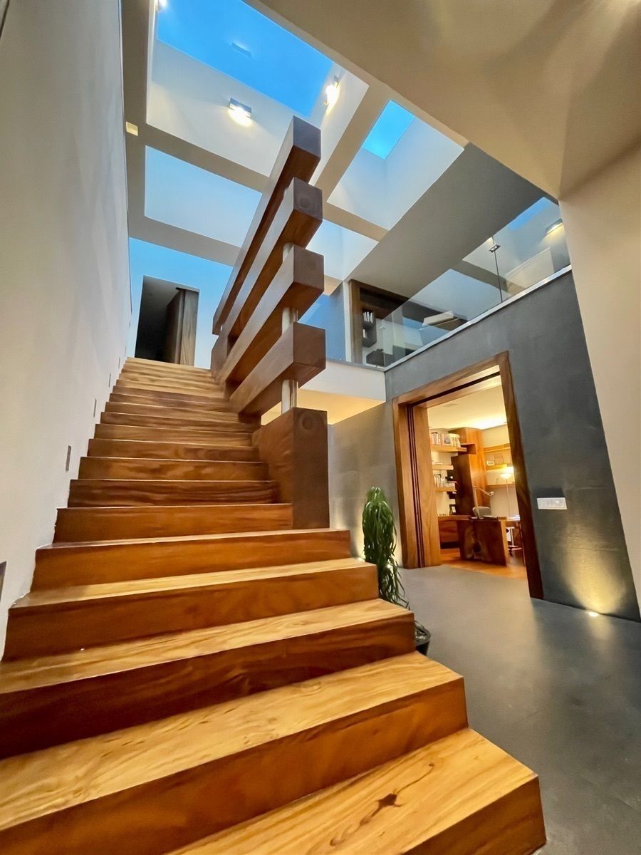 Gallery image 1