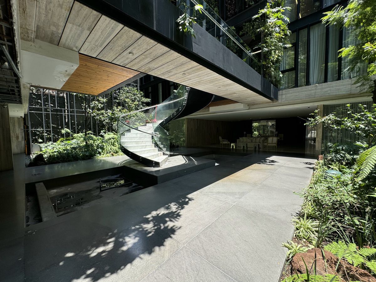 Gallery image 1