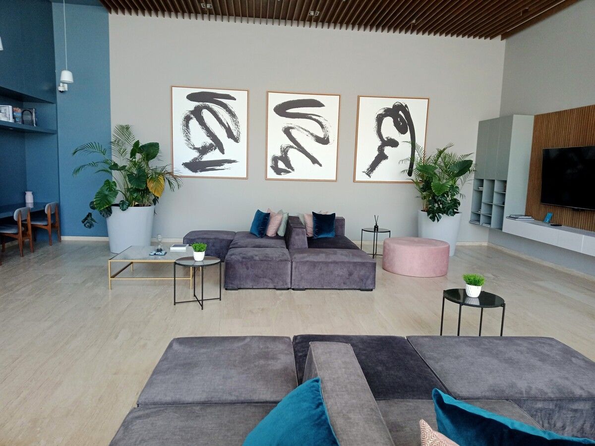 Gallery image 2