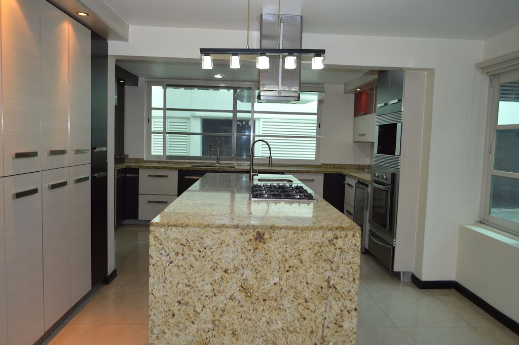 Gallery image 3