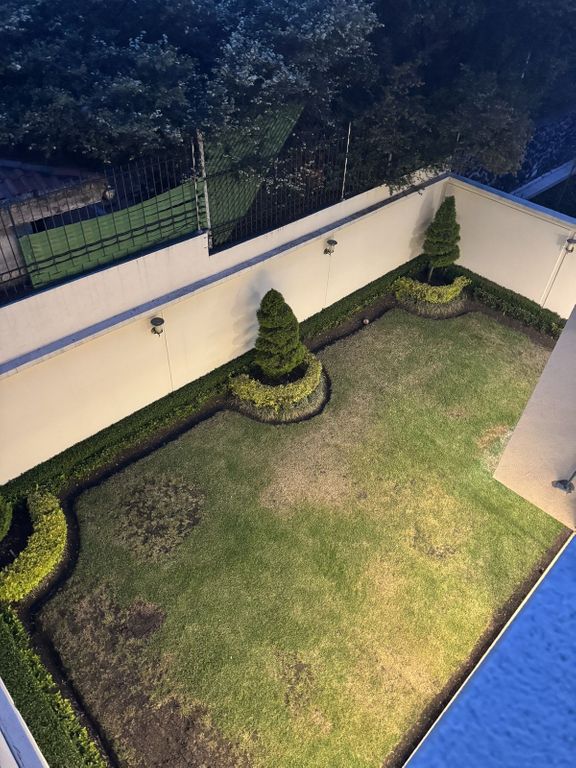 Gallery image 3